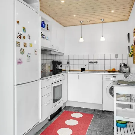Pet Friendly In With Kitchen Lägenhet